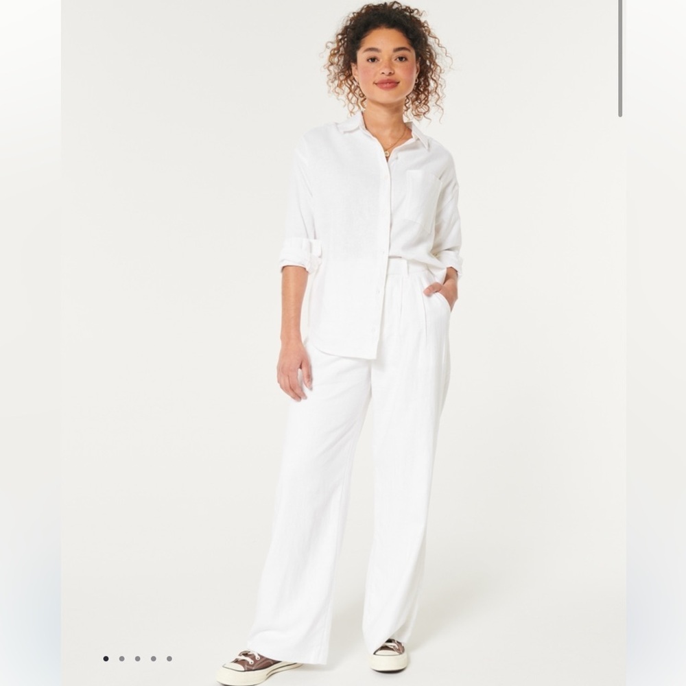 Hollister White Wide-Leg Pants - Picture 2 of 6